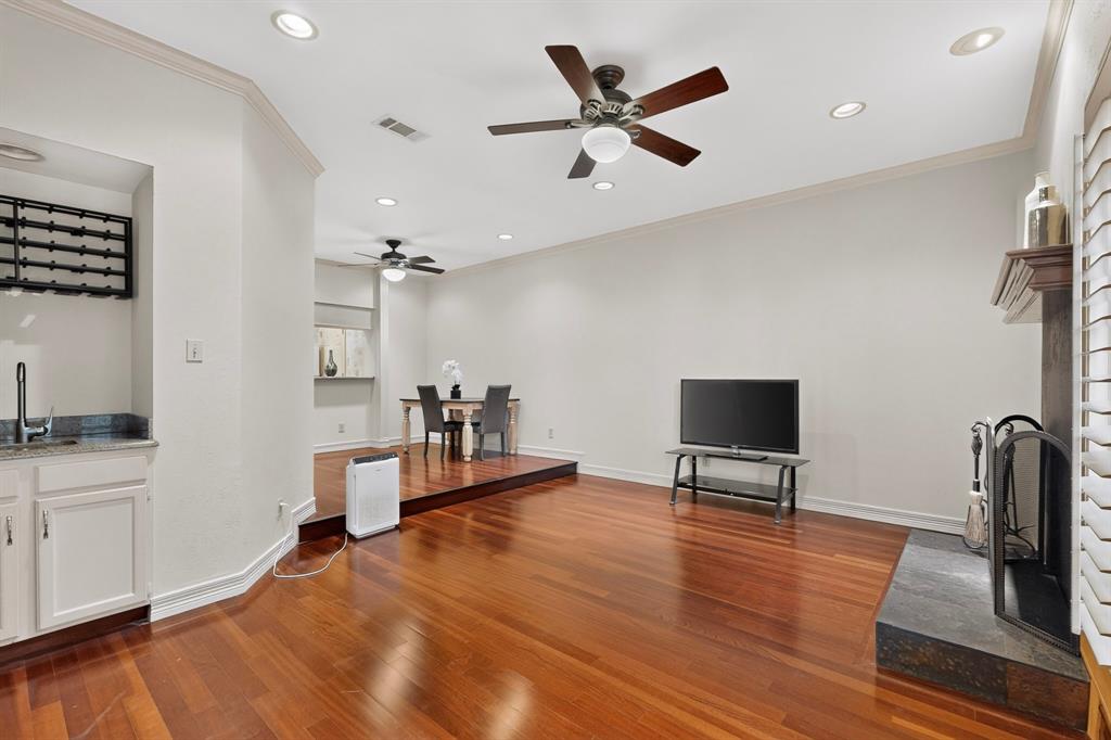 4067 Beltway Drive - Photo 5