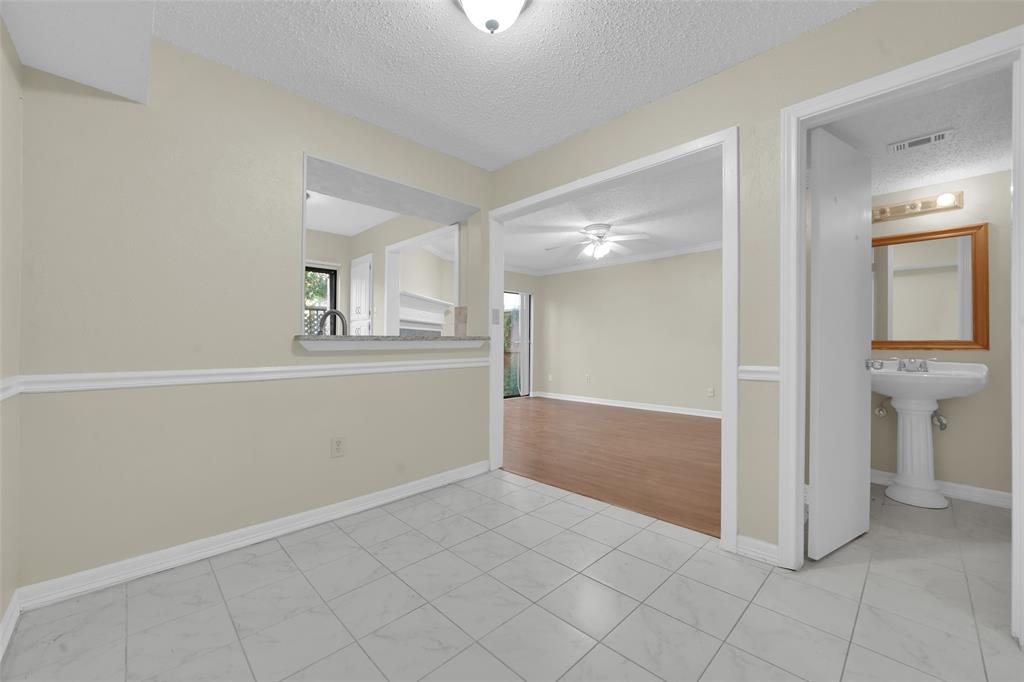 5626 Preston Oaks Road - Photo 10