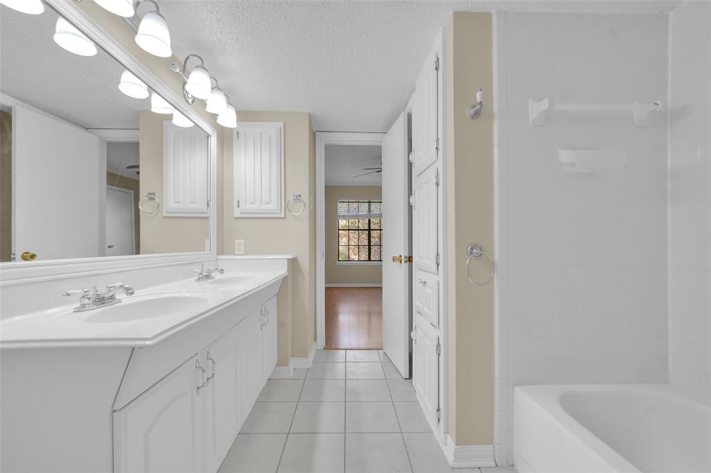 5626 Preston Oaks Road - Photo 18