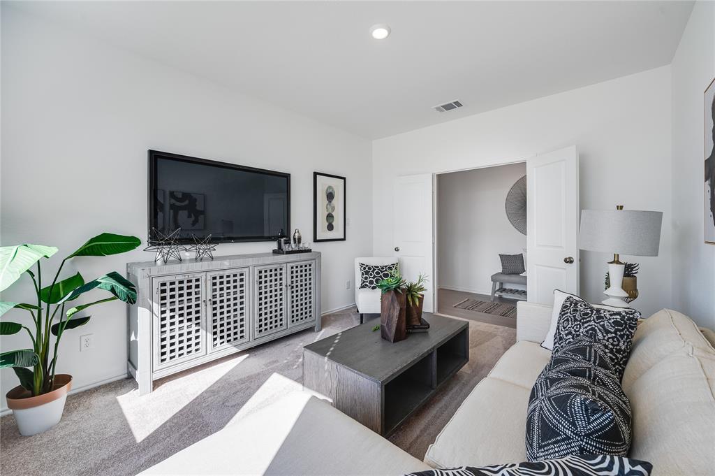 328 Sambal Drive - Photo 3