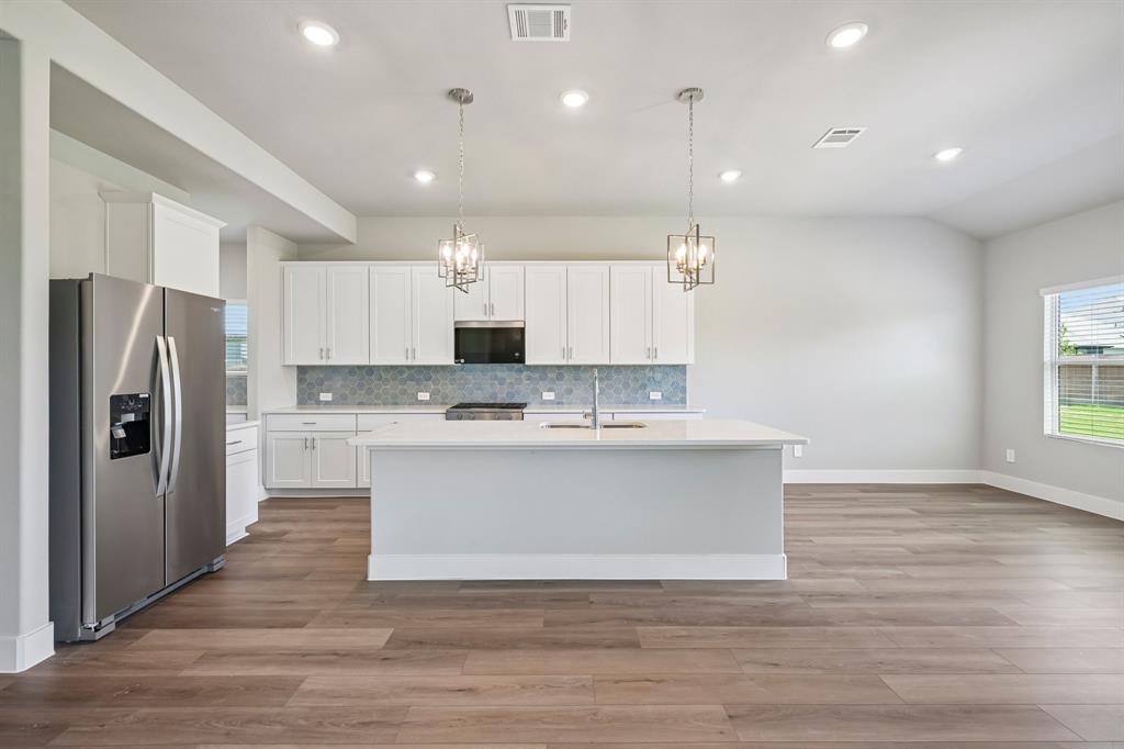 3854 Austin Drive - Photo 3