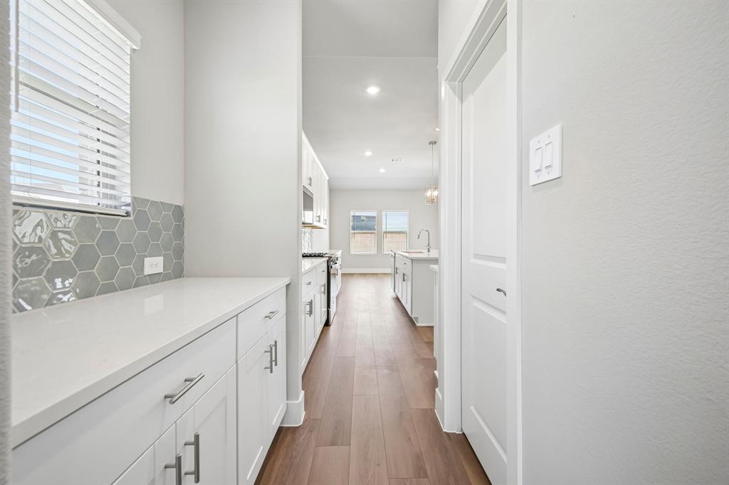 3854 Austin Drive - Photo 7