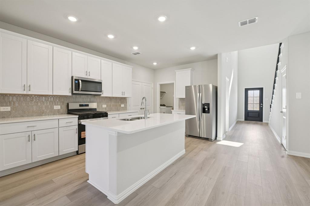 110 Decoursey Drive - Photo 1
