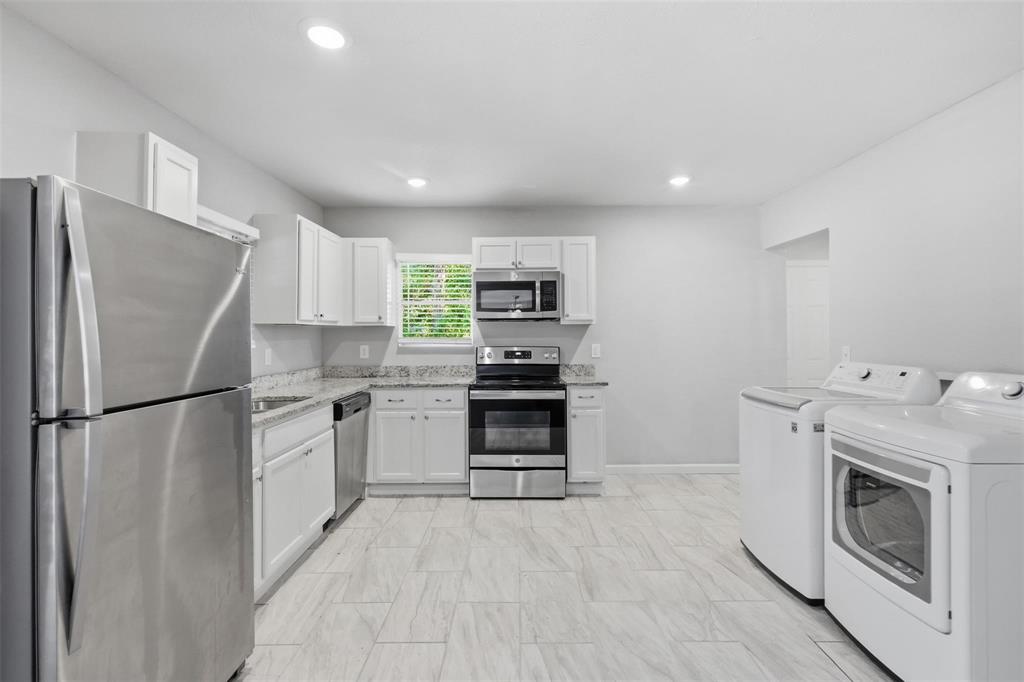 1227 Wilbur Street - Photo 8