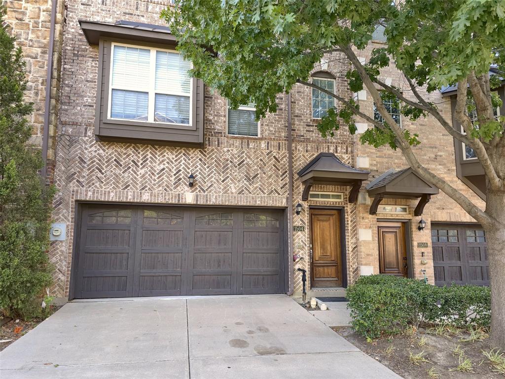 1504 Fox Run Drive - Photo 1