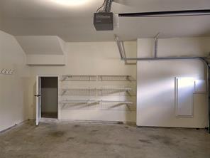 1504 Fox Run Drive - Photo 12