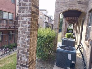 1504 Fox Run Drive - Photo 13