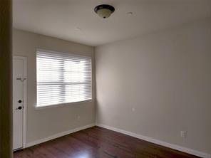 1504 Fox Run Drive - Photo 6