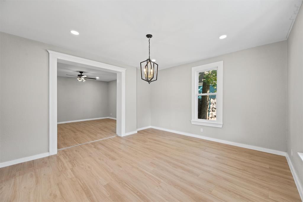 814 W Richmond Avenue - Photo 10