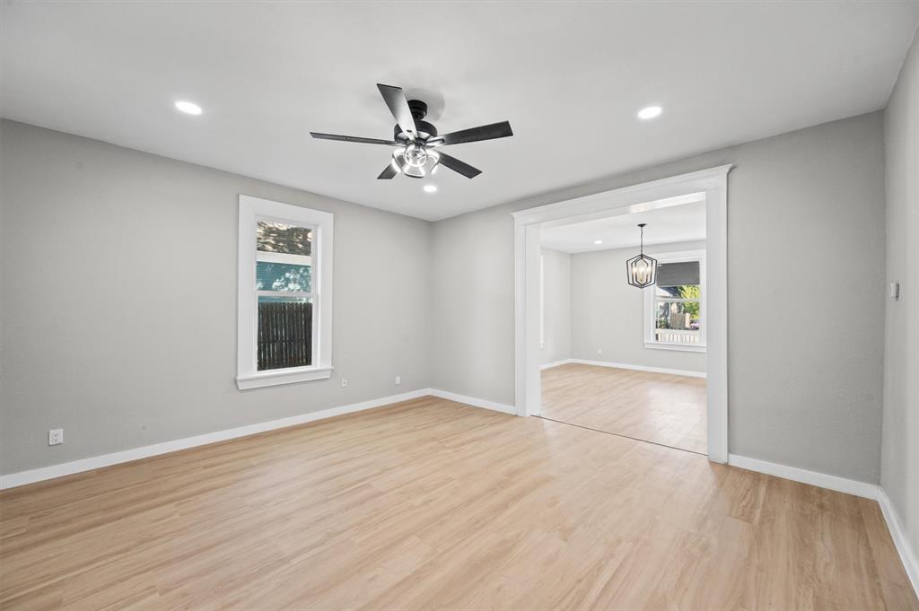 814 W Richmond Avenue - Photo 12
