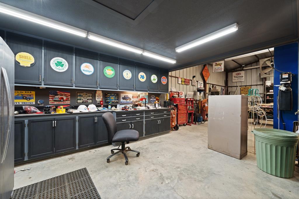 324 Highpoint Road - Photo 33