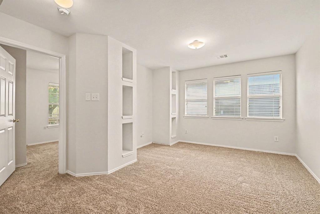 705 Fox Hunt Trail - Photo 14