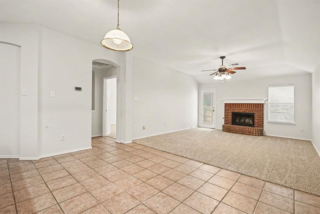 705 Fox Hunt Trail - Photo 6