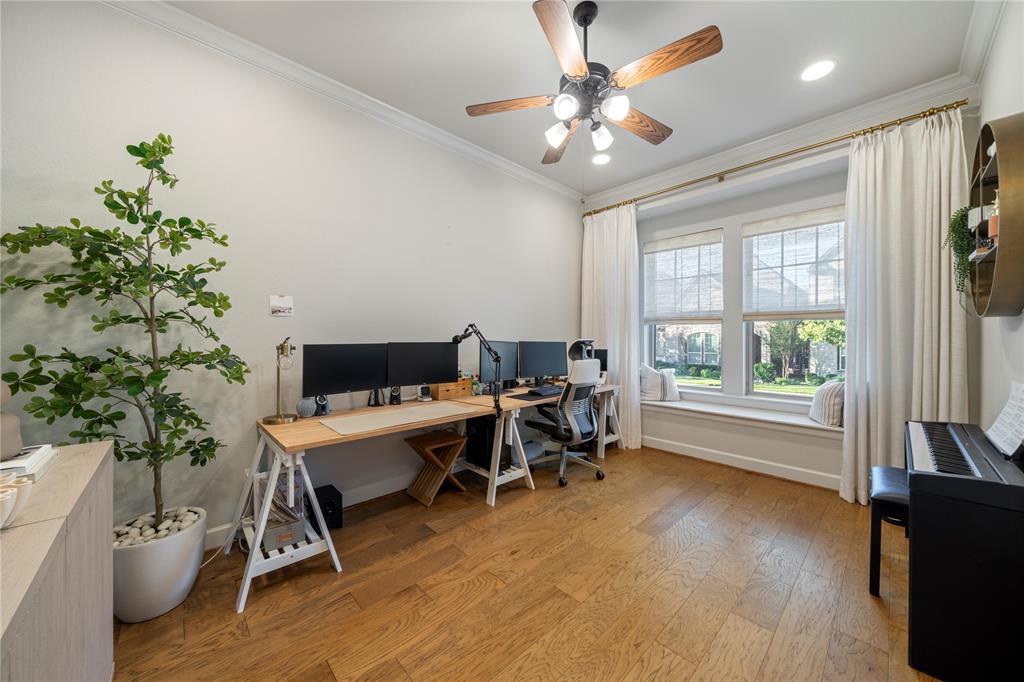6313 Smithwick Drive - Photo 4