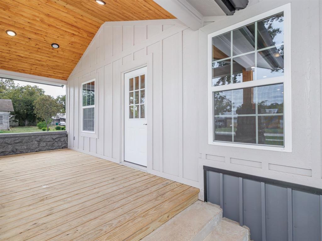 304 N Walnut Street - Photo 20