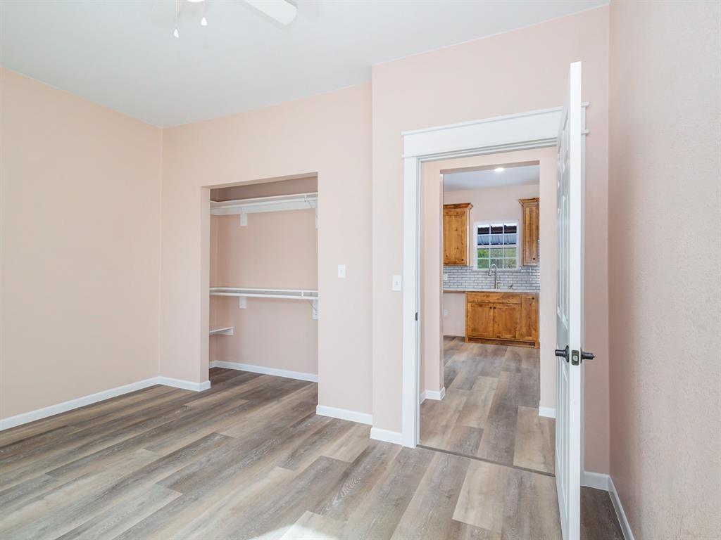 304 N Walnut Street - Photo 30