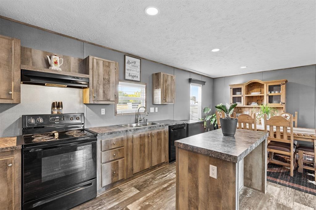 485 County Road 4927 - Photo 3