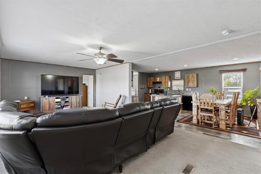 485 County Road 4927 - Photo 7