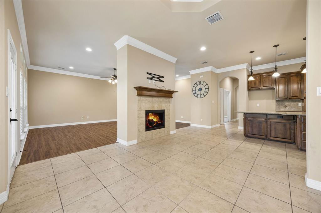1227 Saddle Trail - Photo 11