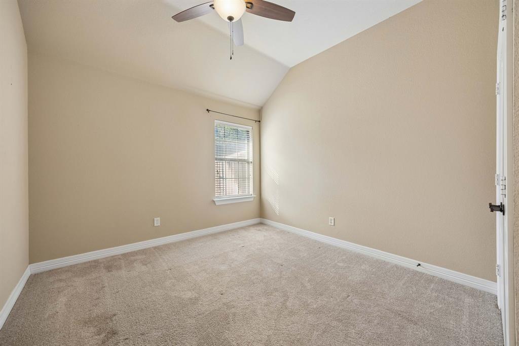 1227 Saddle Trail - Photo 18