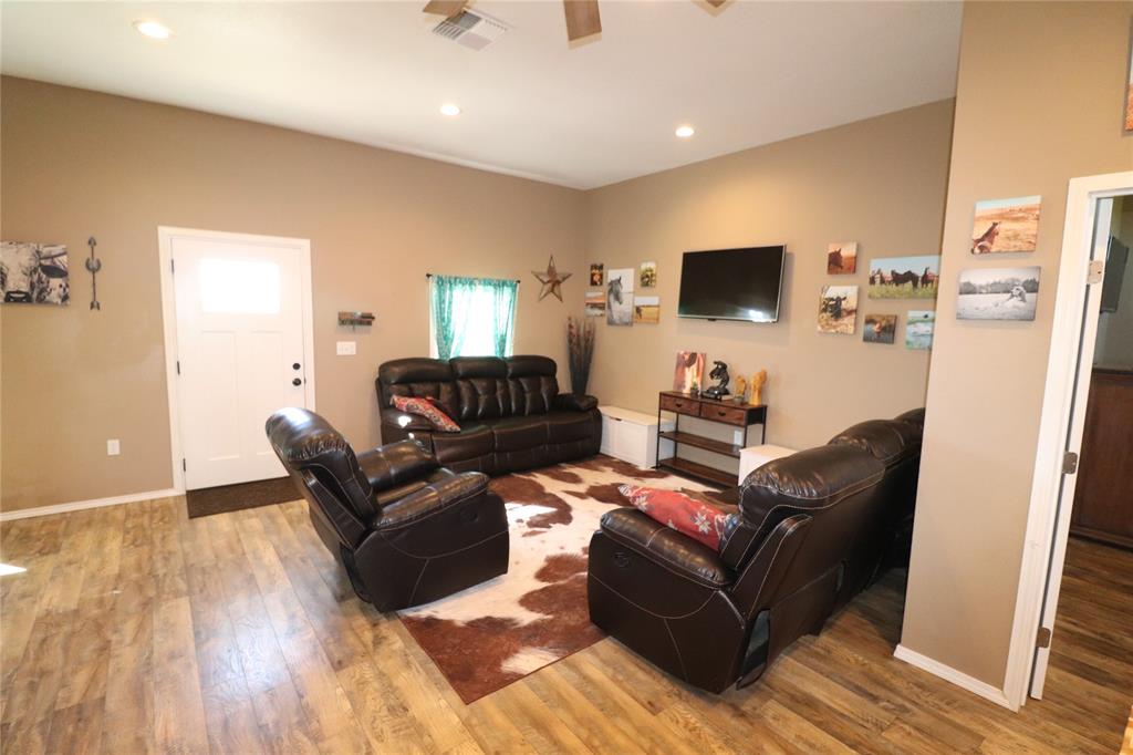 1286 Wiist Road - Photo 18