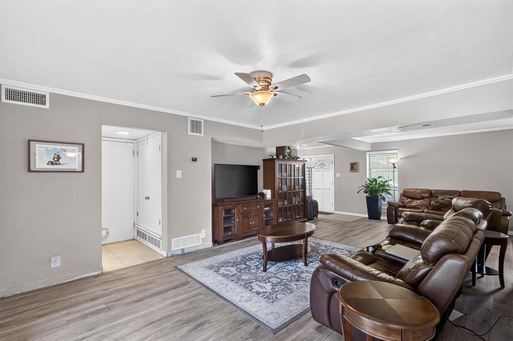 1907 Deep Valley Drive - Photo 5