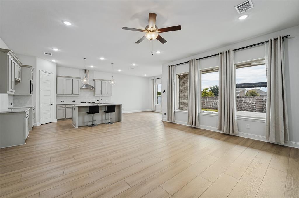 1625 Estivella Drive - Photo 10