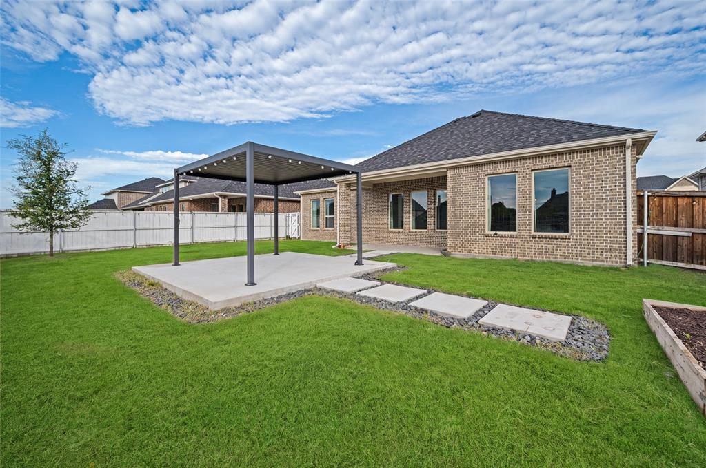 1625 Estivella Drive - Photo 30