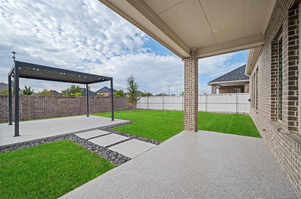 1625 Estivella Drive - Photo 34