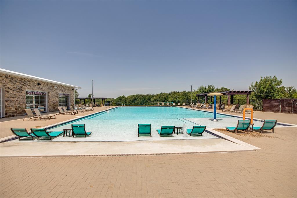 1625 Estivella Drive - Photo 35
