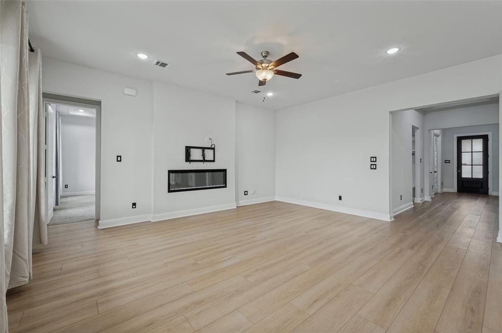 1625 Estivella Drive - Photo 8