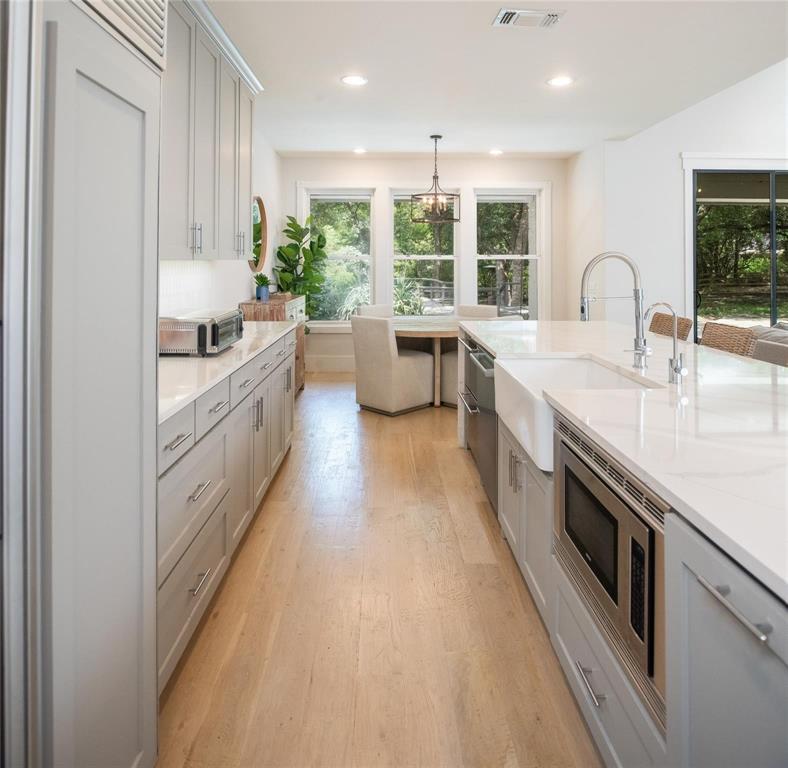 221 Forestview Drive - Photo 11