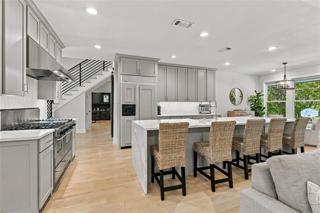 221 Forestview Drive - Photo 12