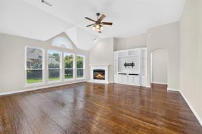 4605 Foxglove Court - Photo 14