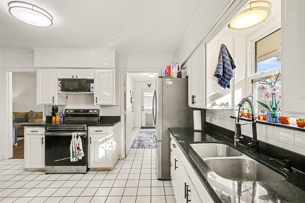 1603 Miller Court - Photo 13