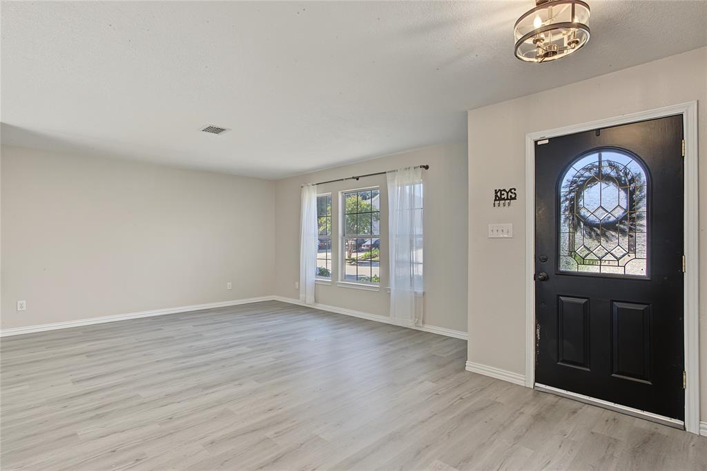 3152 Pine Valley Drive - Photo 3