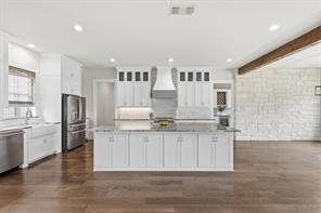1406 Kara Trail - Photo 11