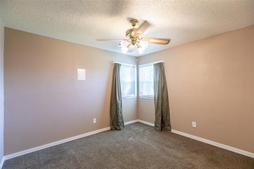 5119 Laguna Drive - Photo 6