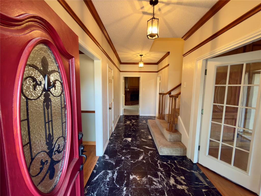 5609 Farris Drive - Photo 2