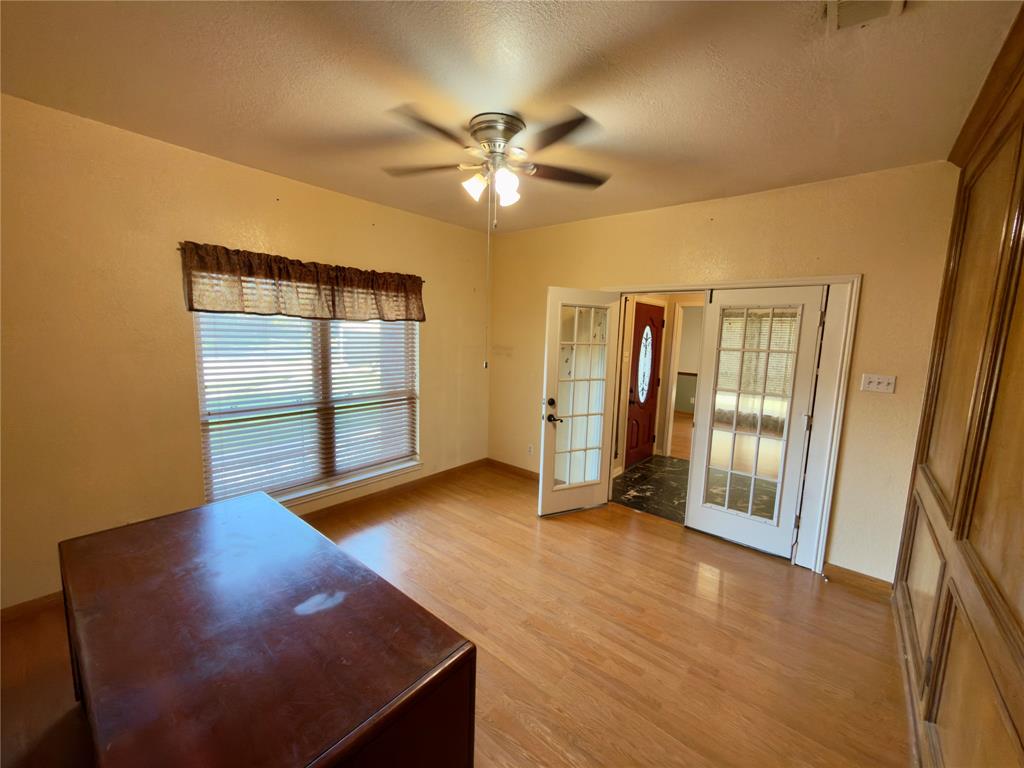 5609 Farris Drive - Photo 4