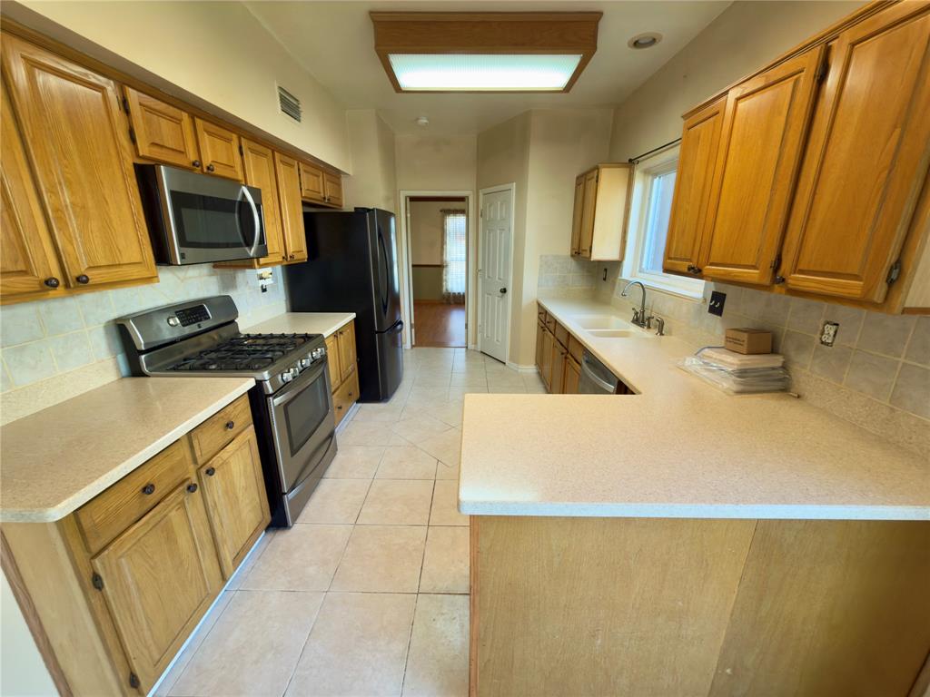 5609 Farris Drive - Photo 8