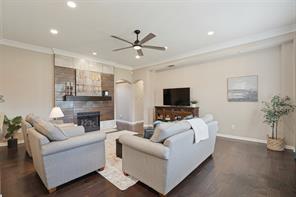 909 Palm Desert Drive - Photo 9