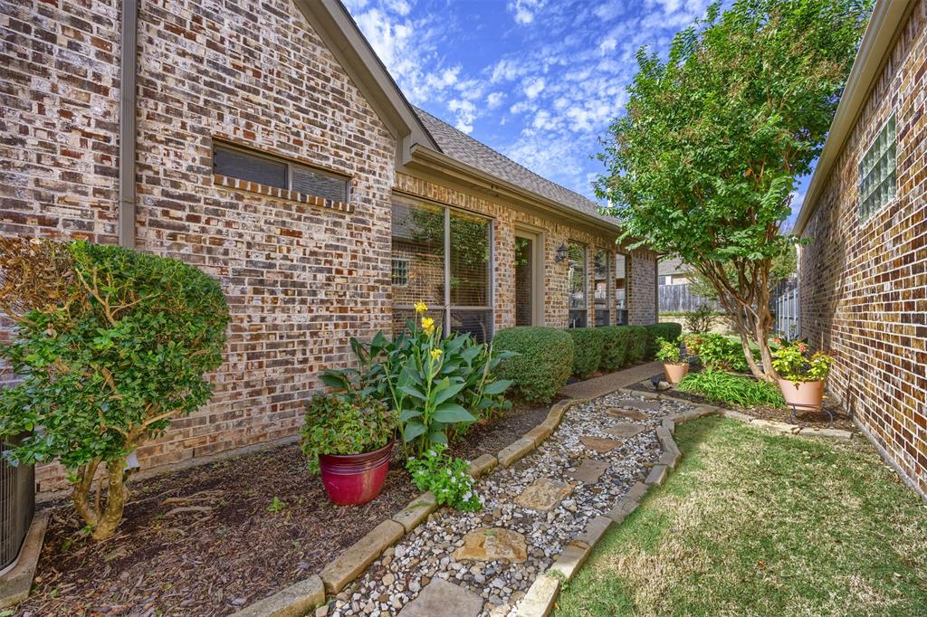 1516 Hackett Creek Drive - Photo 28