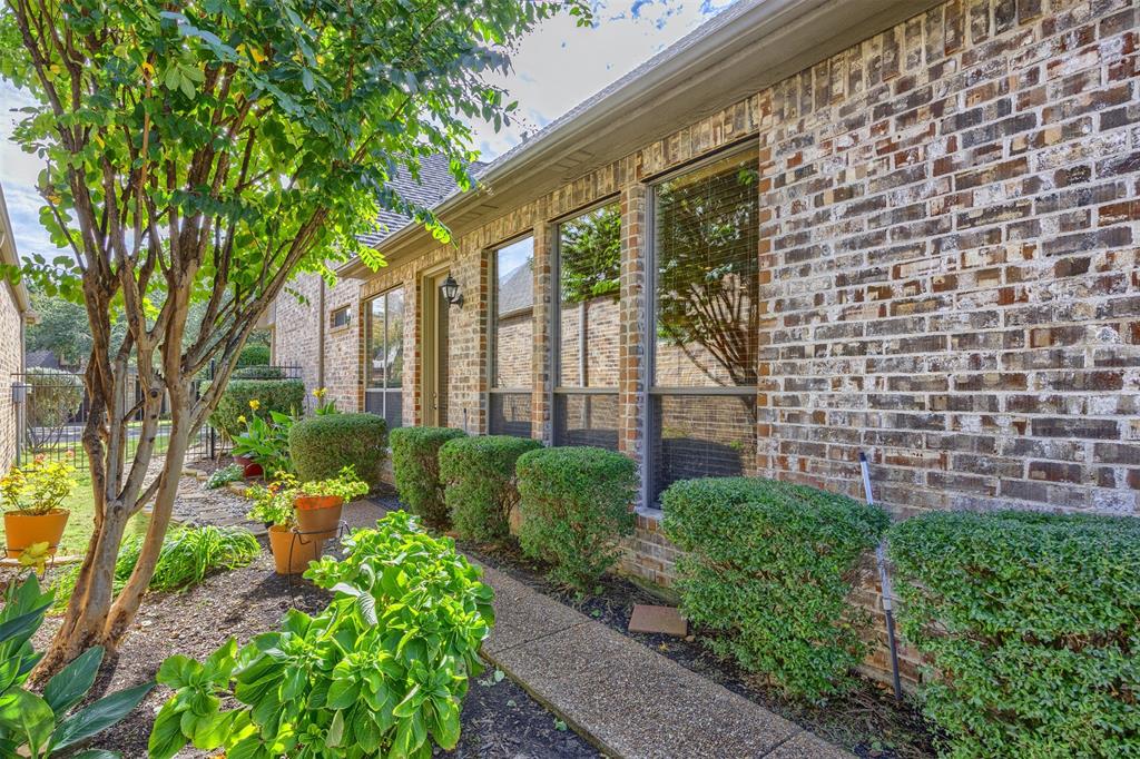 1516 Hackett Creek Drive - Photo 29