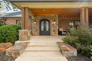 200 Regency Court - Photo 2
