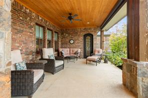 200 Regency Court - Photo 4