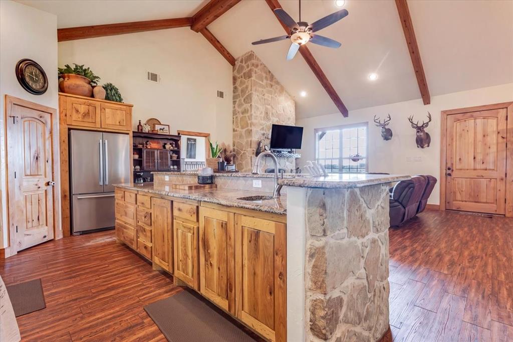 1090 Ross Lane - Photo 18