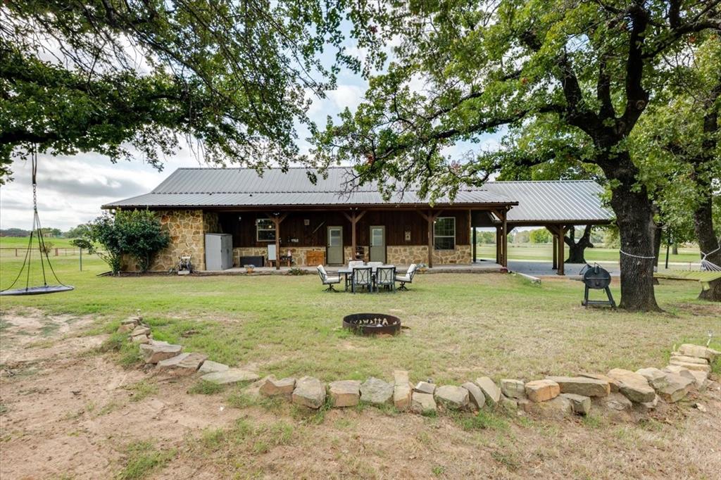1090 Ross Lane - Photo 5