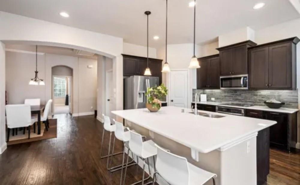 852 Rohan Drive - Photo 3