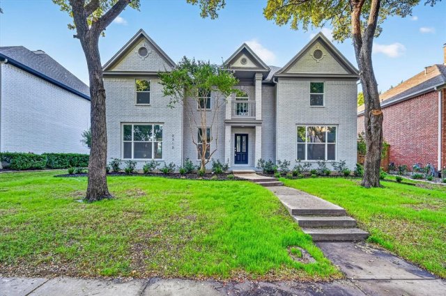 2312 Honeylocust Drive